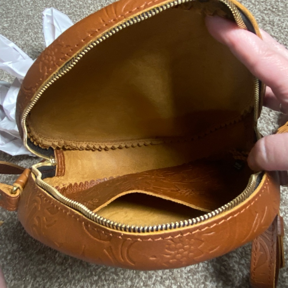 Portland leather goods circle meadow - Picture 3 of 3